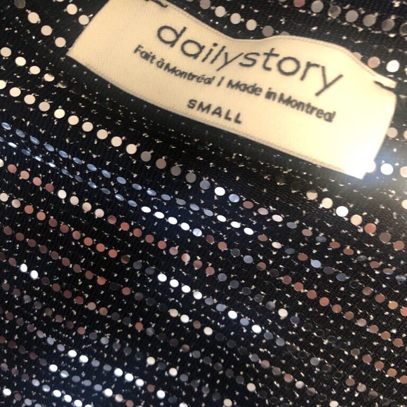 Blouse Daily story - Picture 4 of 4